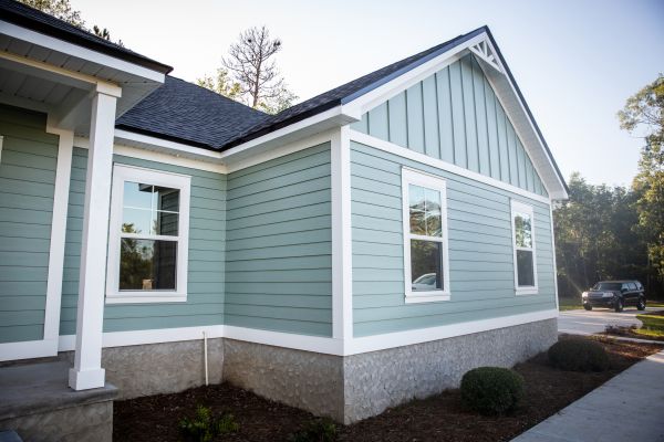 Board Siding Repair in Chico