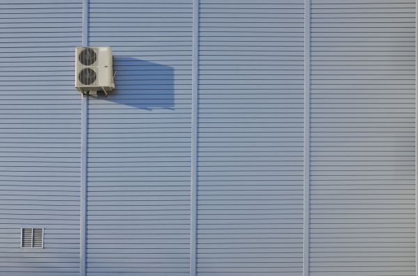 Cost of Flat Metal Siding Installation in Chico