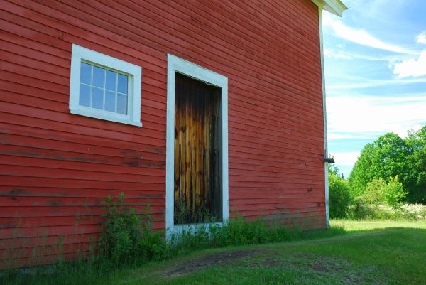 Wood Barn Siding Installation in Chico